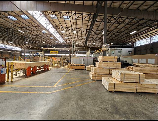 10,542M² FACTORY FOR SALE IN KLIPRIVIER